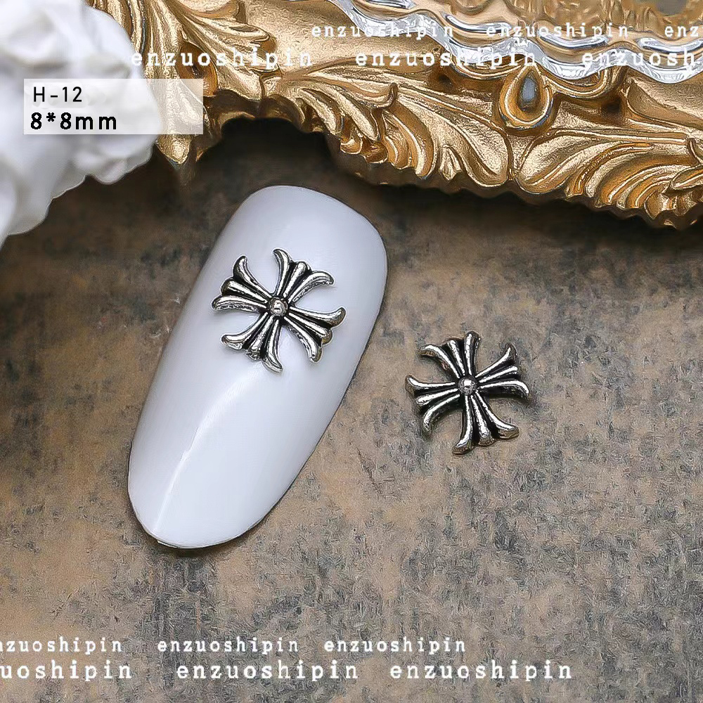 Metal Cross Nail Art